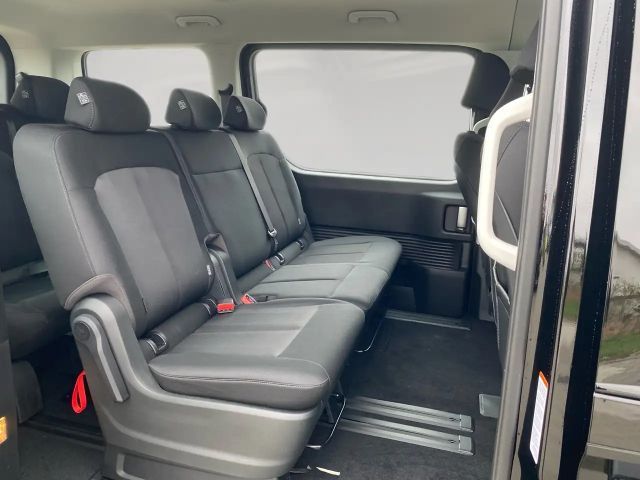 Hyundai Staria Trend