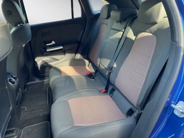 Mercedes-Benz EQA 350 4MATIC Advanced