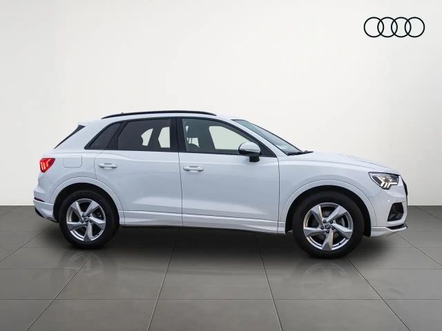 Audi Q3 advanced Navi LED GRA CarPlay EPH DAB