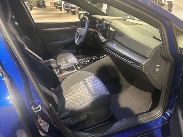 Volkswagen Golf 1.5 eTSI DSG Golf VIII