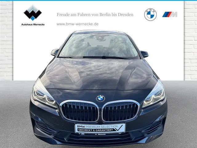 BMW 218 218d Gran Tourer Sport Line