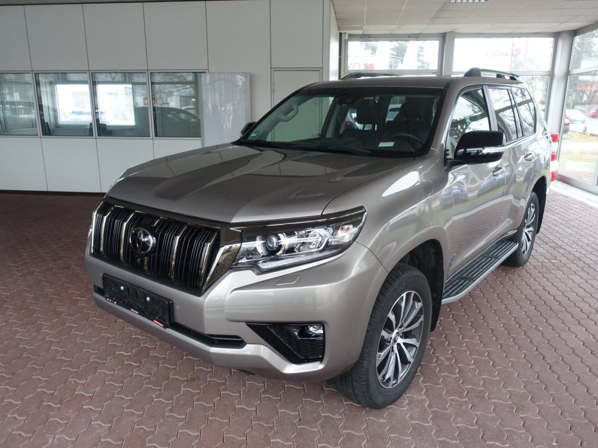 Toyota Land Cruiser 5-deurs Plus