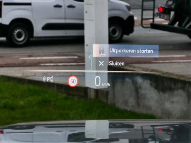 BMW 530 530e M-Sport Sedan