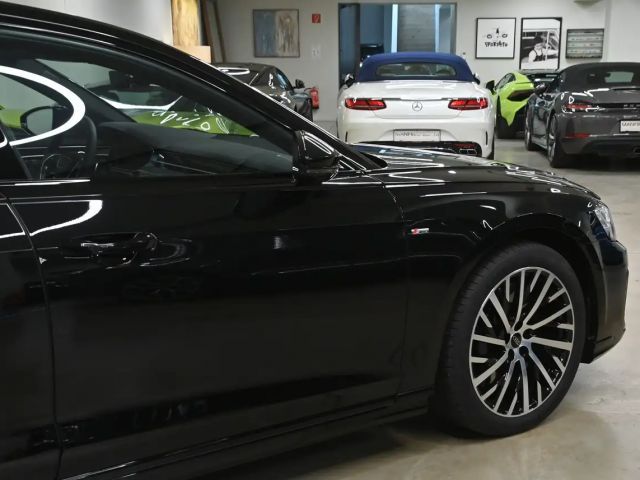 Audi A8 60 TFSI Hybride Quattro