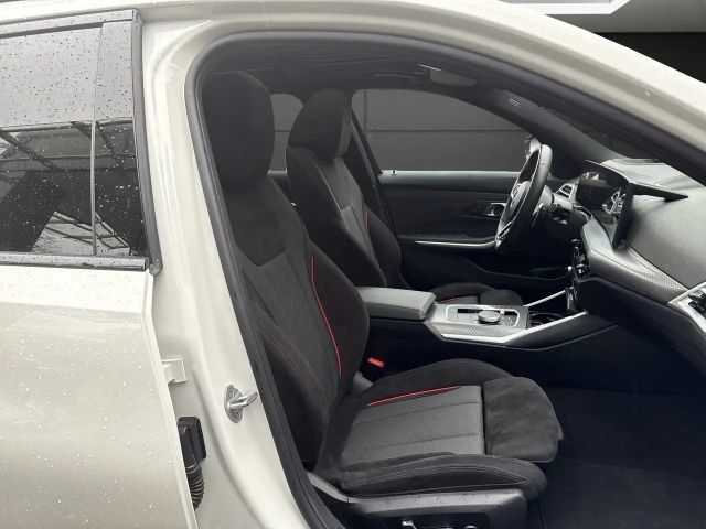 BMW 330 330e M-Sport Touring xDrive