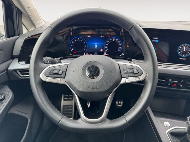 Volkswagen Golf 1.5 TSI Golf VIII IQ.Drive