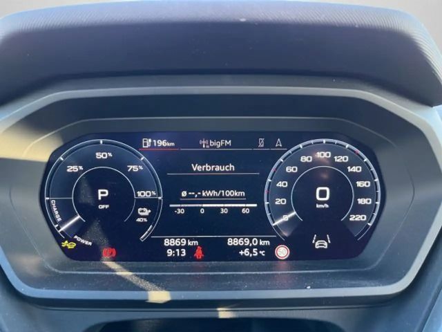 Audi Q4 e-tron Q4 45 e-tron Advanced AHK/EPH plus/uvm.