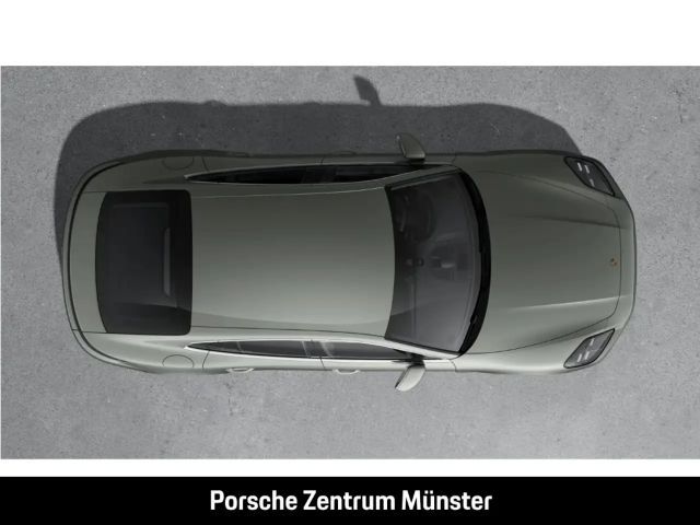 Porsche Panamera 4 E-Hybrid