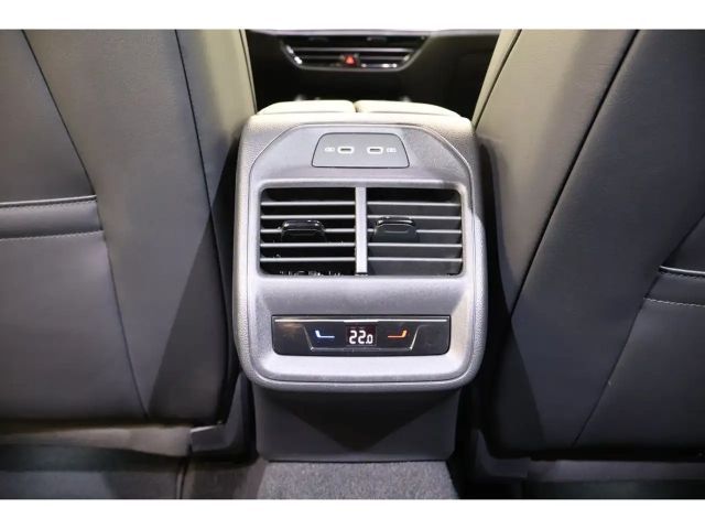 Volkswagen Passat 2.0 TDI R-Line Variant