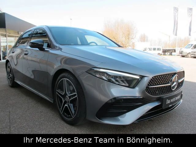 Mercedes-Benz A 180 AMG Line
