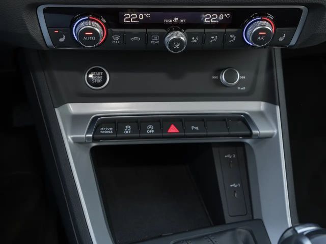 Audi Q3 35 TFSI S-Tronic