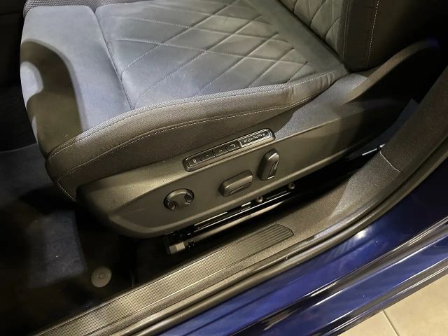 Volkswagen Golf IQ.Drive Style