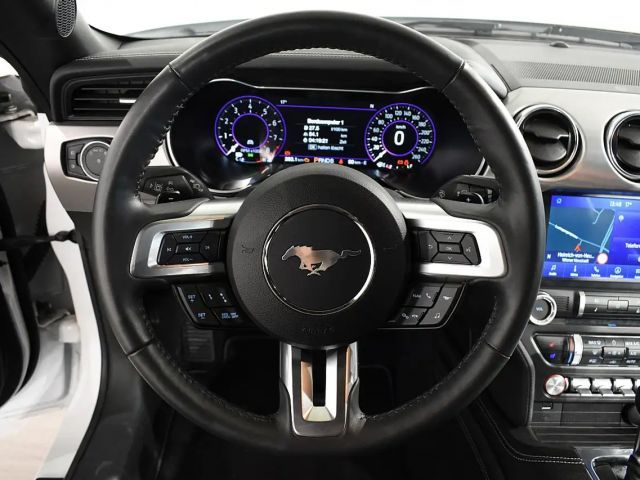 Ford Mustang Convertible GT 5.0 V8