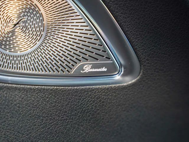 Mercedes-Benz EQE 300 AMG Line Sedan