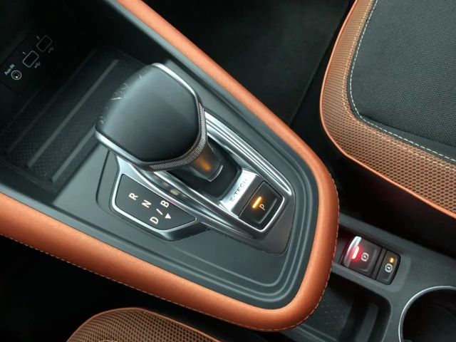 Renault Captur Hybrid Intens