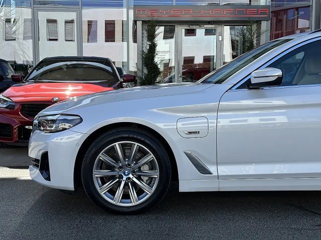 BMW 530 530e Touring