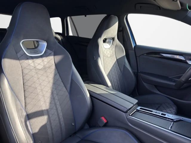 Volkswagen Passat 2.0 TDI R-Line Variant