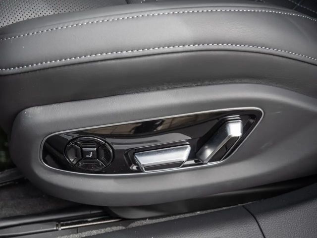 Audi S8 TFSI MATRIX PANO STANDHZ TV B&O