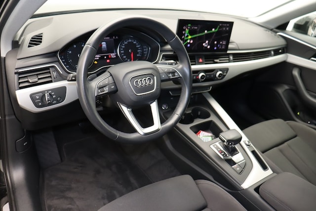 Audi A4 35 TDI Avant S-Line S-Tronic