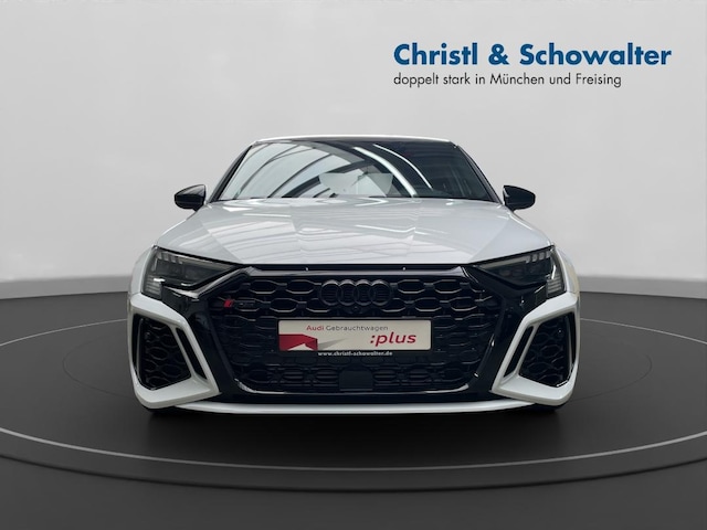 Audi RS3 Quattro S-Tronic Sedan