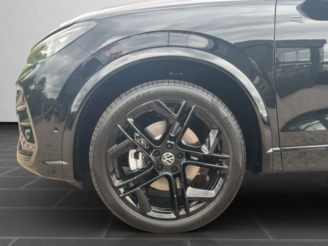Volkswagen Tiguan IQ.Drive R-Line Style