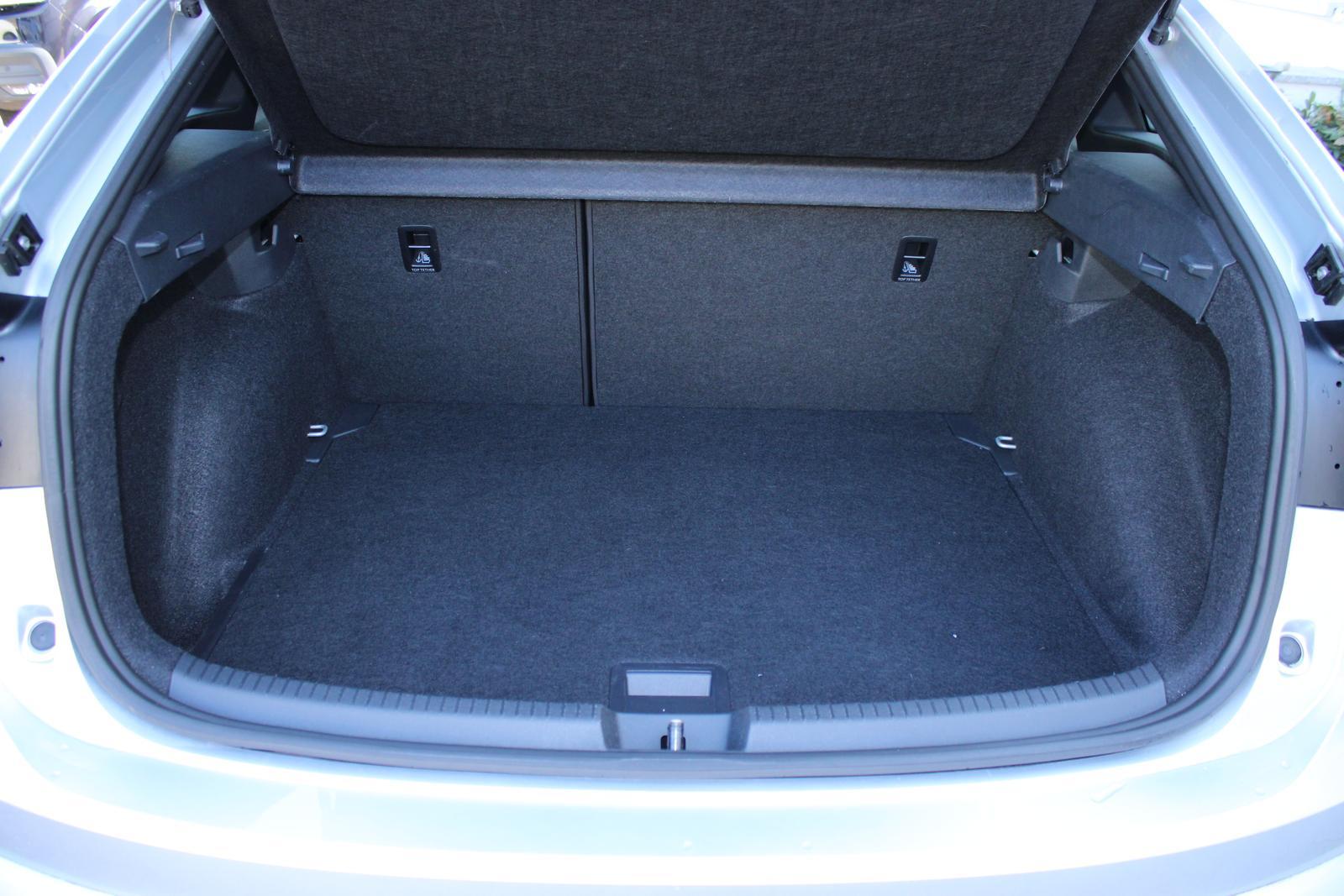 Volkswagen Taigo 1.0 TSI DSG IQ.Drive R-Line