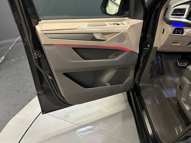 Volkswagen Multivan Lang Style T7
