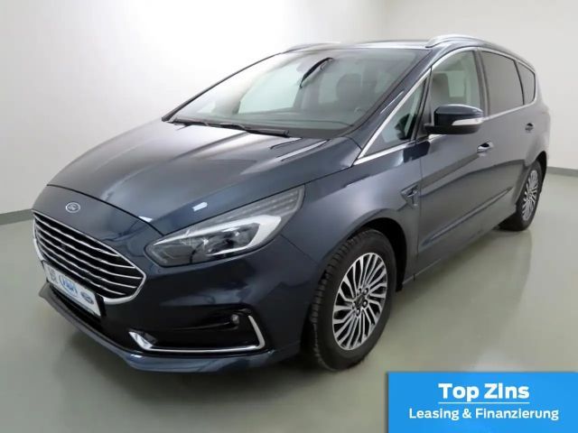 Ford S-Max Titanium