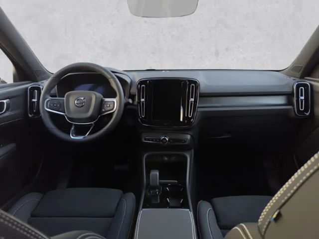 Volvo XC40 Plus