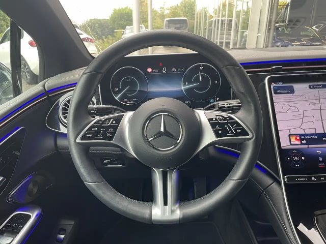 Mercedes-Benz EQE 350 Sedan