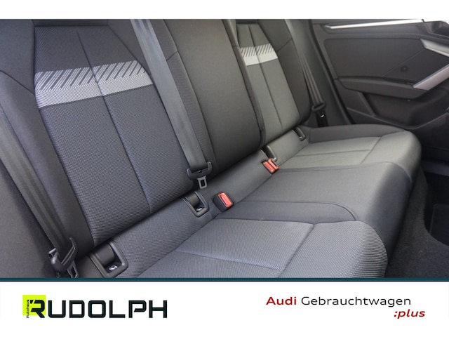 Audi A3 35 TFSI S-Tronic Sedan