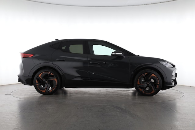 Cupra Tavascan 210 kW 77 kWh | PANO NAVI