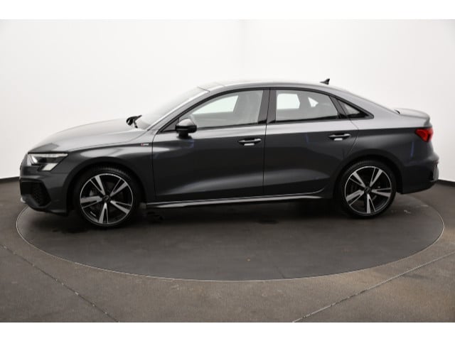 Audi A3 40 TFSI Quattro S-Line S-Tronic Sedan