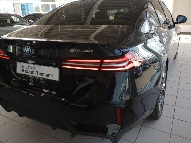 BMW i5 Sedan eDrive40
