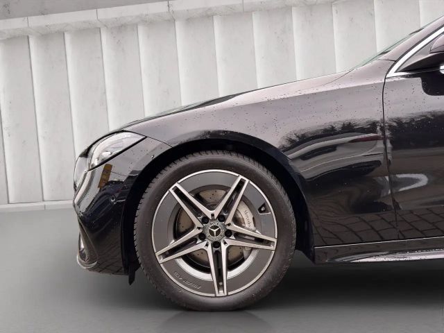 Mercedes-Benz C 300 AMG Line Sedan