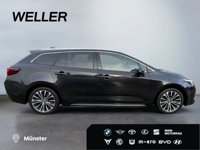 Toyota Corolla Hybride Team D