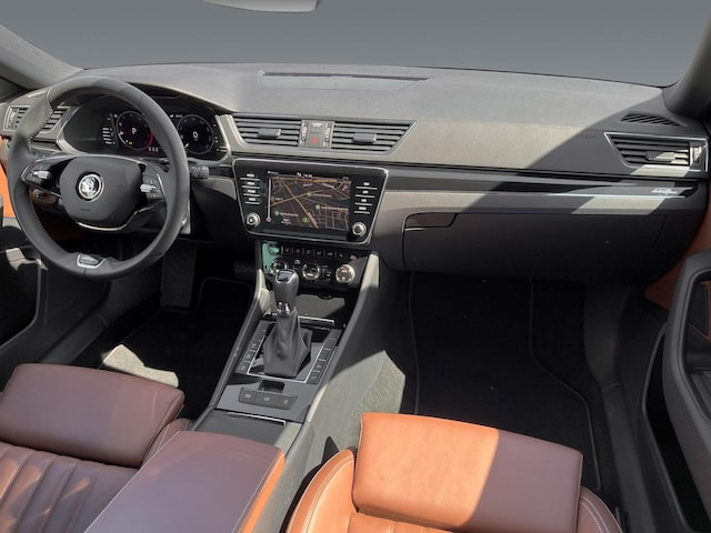 Skoda Superb 2.0 TSI Combi