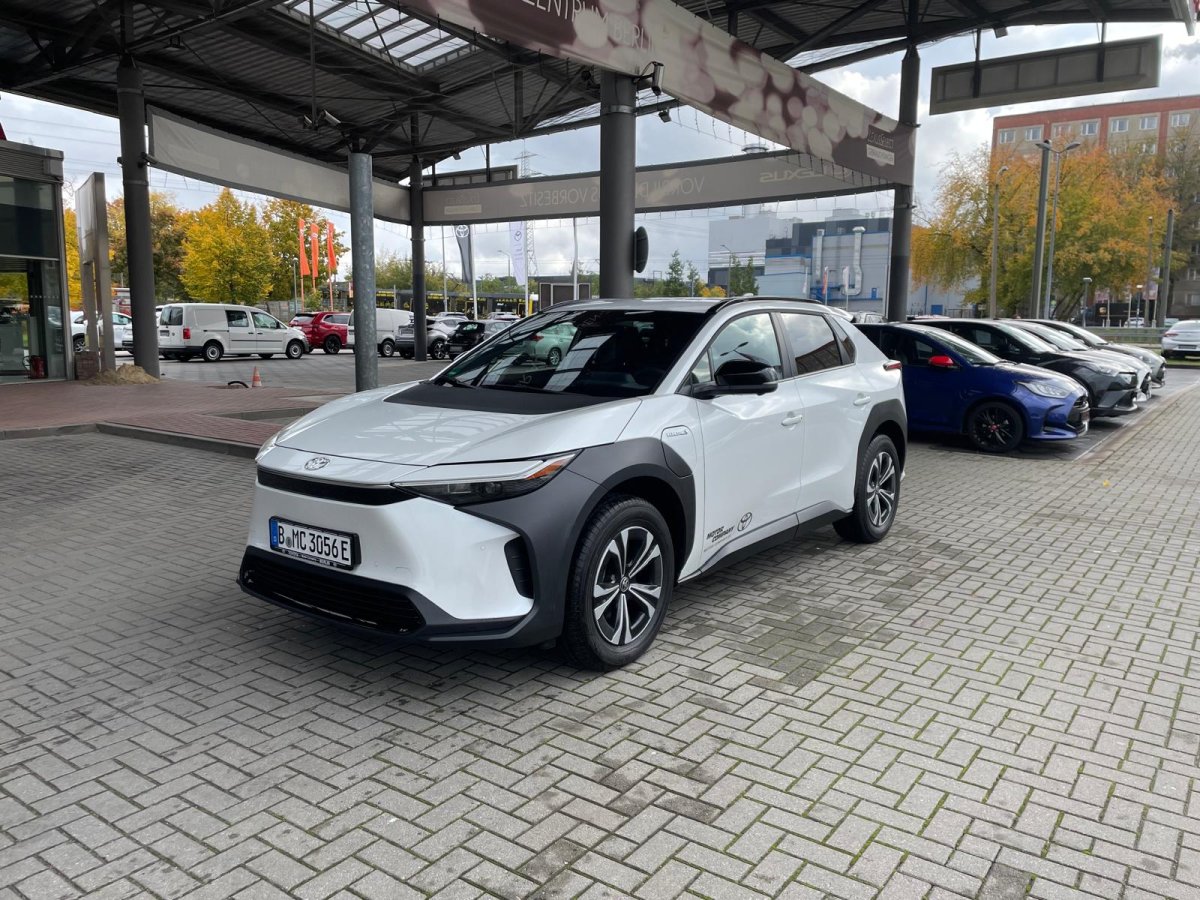 Toyota bZ4X 5-deurs Basis Comfort