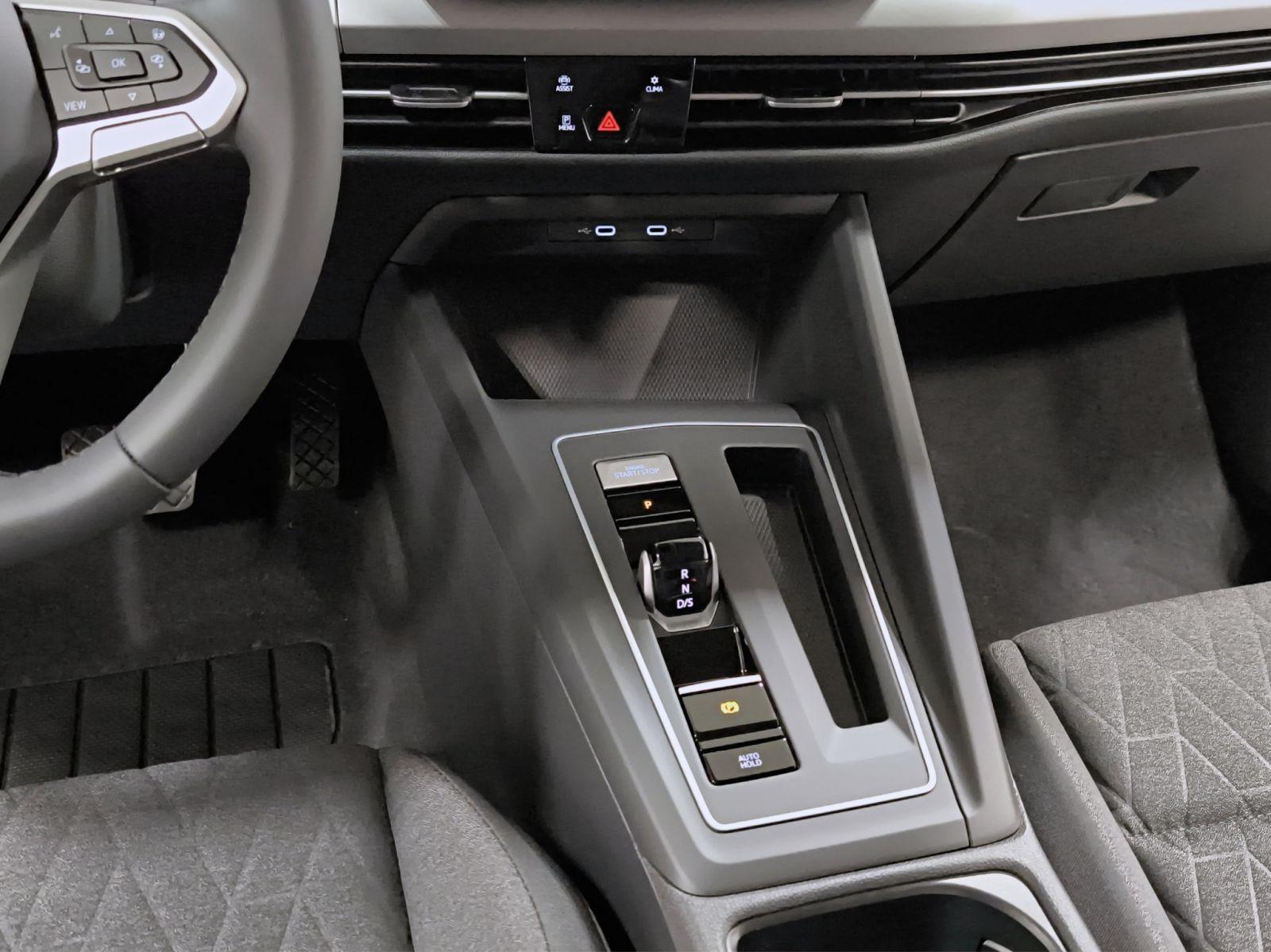 Volkswagen Golf 1.5 TSI DSG Life