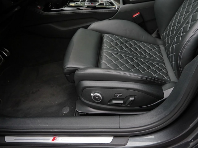 Audi S4 Quattro Sedan