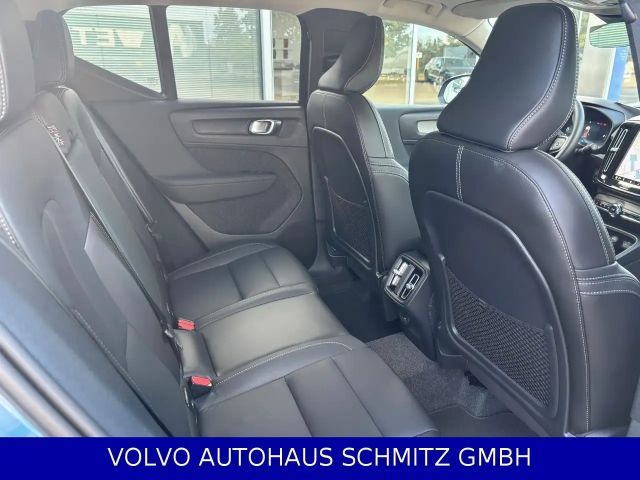 Volvo XC40 Dark Plus