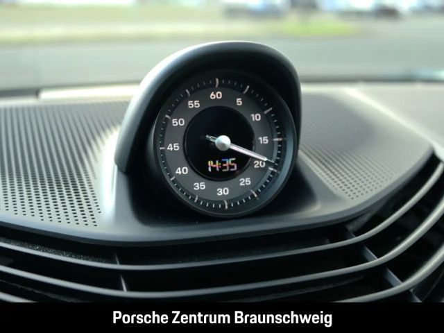 Porsche Taycan 4S