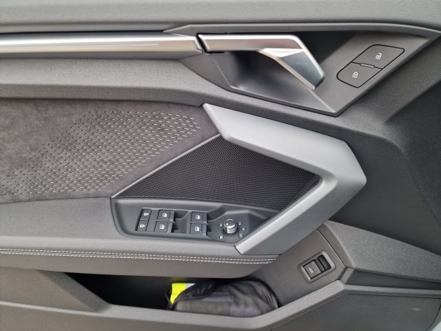 Audi A3 30 TFSI S-Tronic Sportback