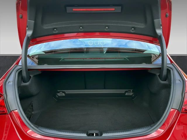 Mercedes-Benz C 200 AVANTGARDE Sedan