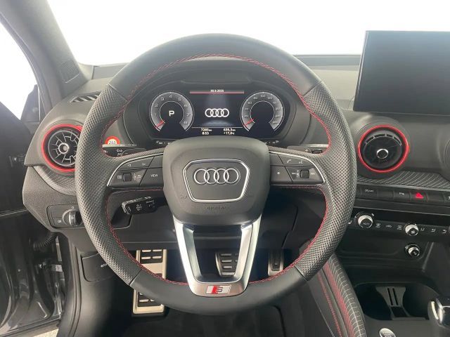 Audi Q2 35 TFSI S-Line