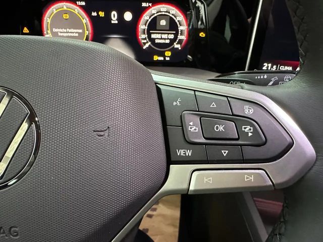 Volkswagen Golf Business DSG Variant