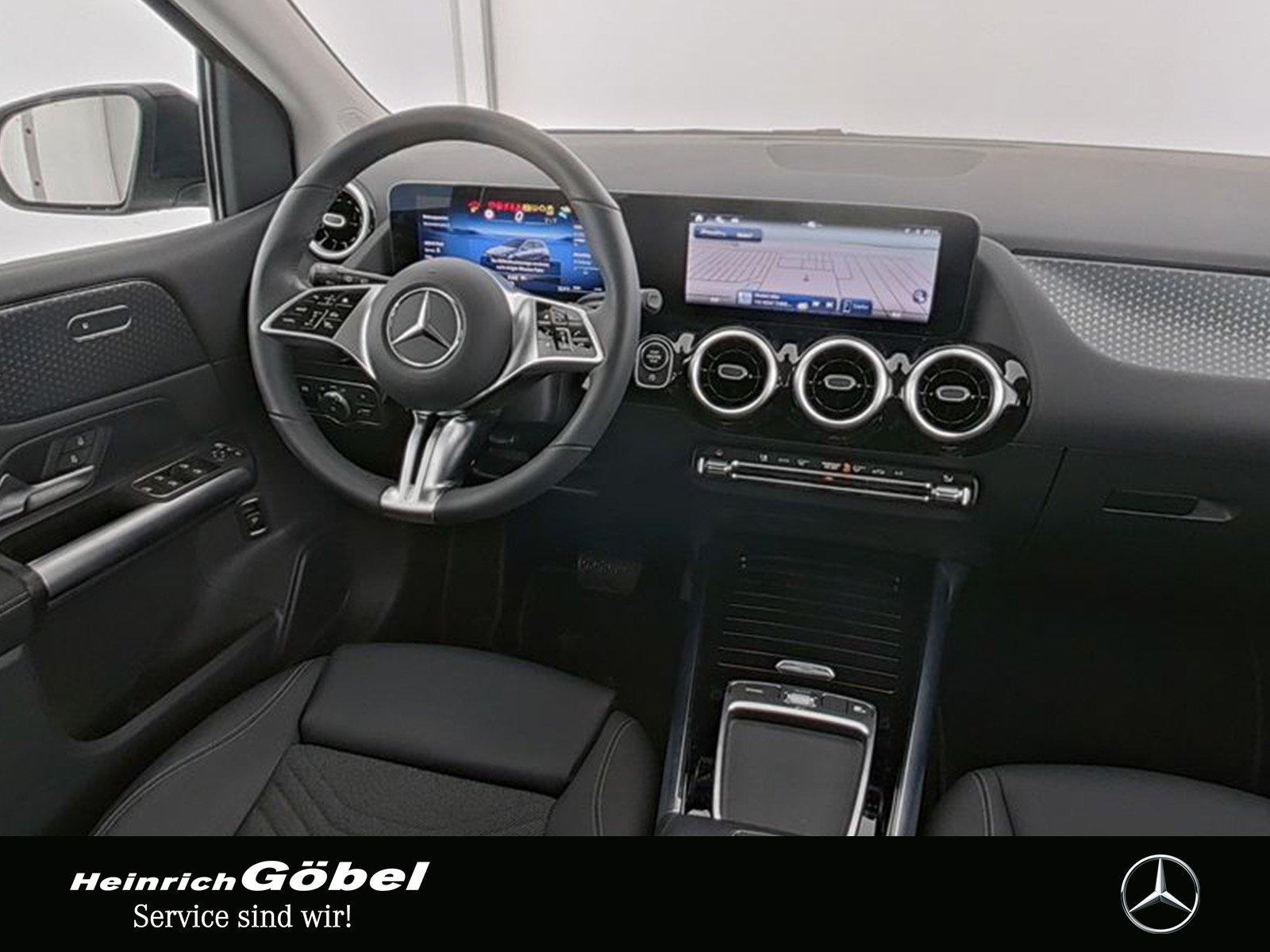 Mercedes-Benz B 180 Progressive Sedan