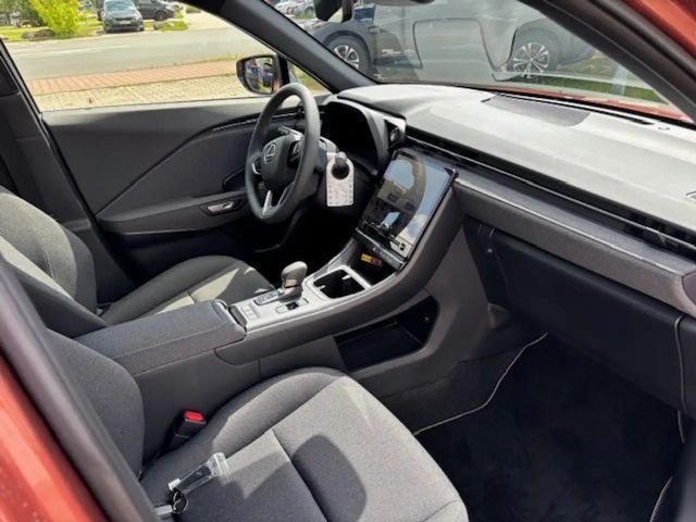 Lexus LBX 1,5 Hybrid Automatik FWD 5Trg. mit Komfort Paket