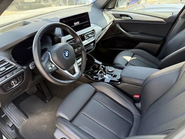 BMW X3 xDrive30e