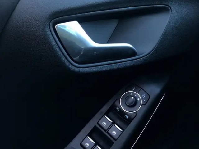 Ford Puma EcoBoost ST Line